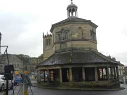 Market Cross, Market Place, Barnard Castle 2017